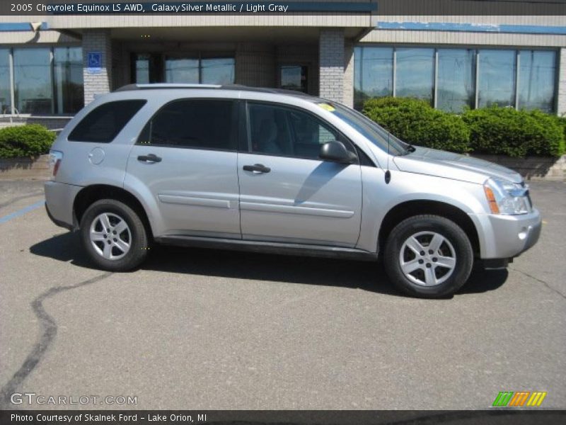 Galaxy Silver Metallic / Light Gray 2005 Chevrolet Equinox LS AWD