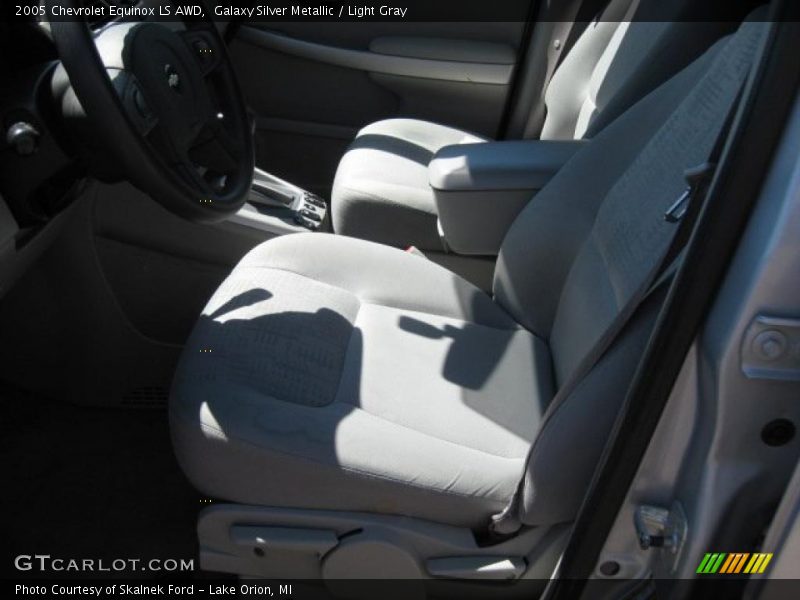 Galaxy Silver Metallic / Light Gray 2005 Chevrolet Equinox LS AWD
