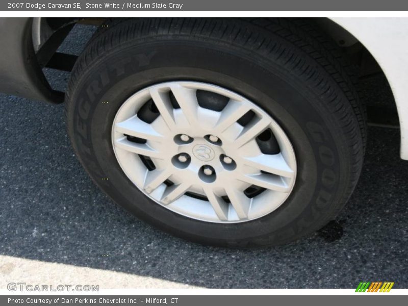 Stone White / Medium Slate Gray 2007 Dodge Caravan SE