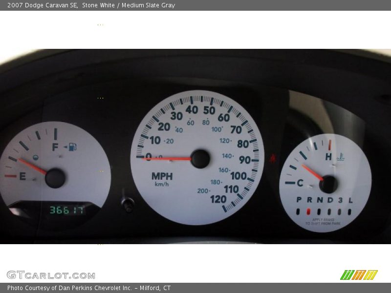 Stone White / Medium Slate Gray 2007 Dodge Caravan SE