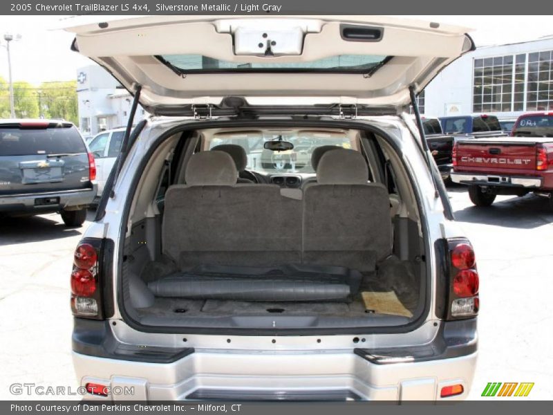 Silverstone Metallic / Light Gray 2005 Chevrolet TrailBlazer LS 4x4