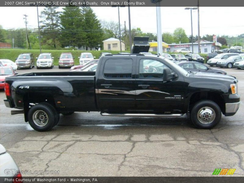 Onyx Black / Ebony Black 2007 GMC Sierra 3500HD SLE Crew Cab 4x4 Dually