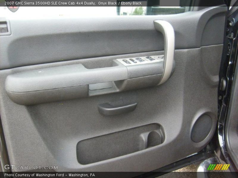 Onyx Black / Ebony Black 2007 GMC Sierra 3500HD SLE Crew Cab 4x4 Dually