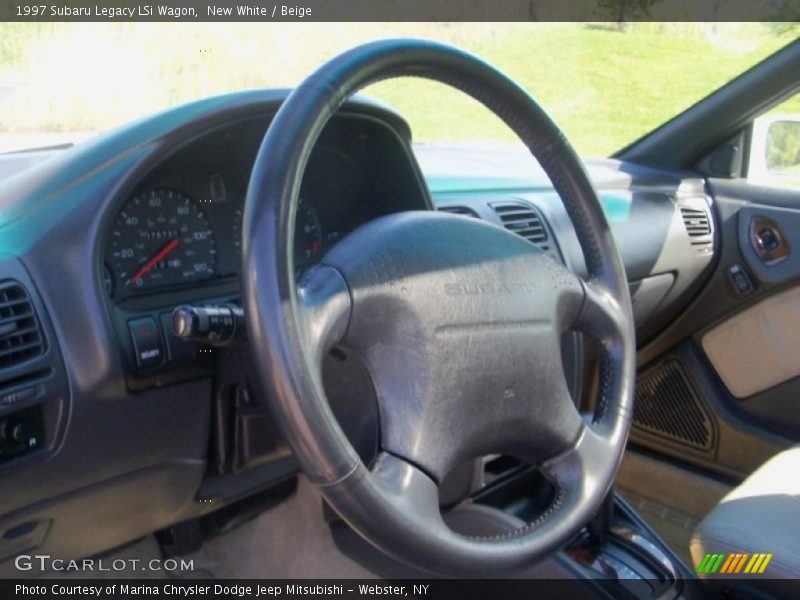 New White / Beige 1997 Subaru Legacy LSi Wagon