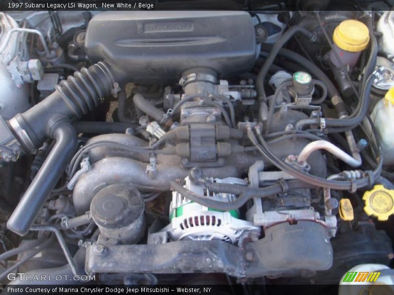 New White / Beige 1997 Subaru Legacy LSi Wagon