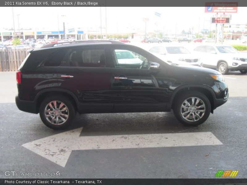Ebony Black / Black/Beige 2011 Kia Sorento EX V6
