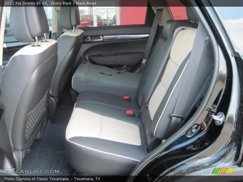 Ebony Black / Black/Beige 2011 Kia Sorento EX V6
