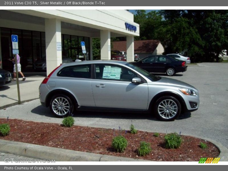 Silver Metallic / Off Black/Blonde T-Tec 2011 Volvo C30 T5