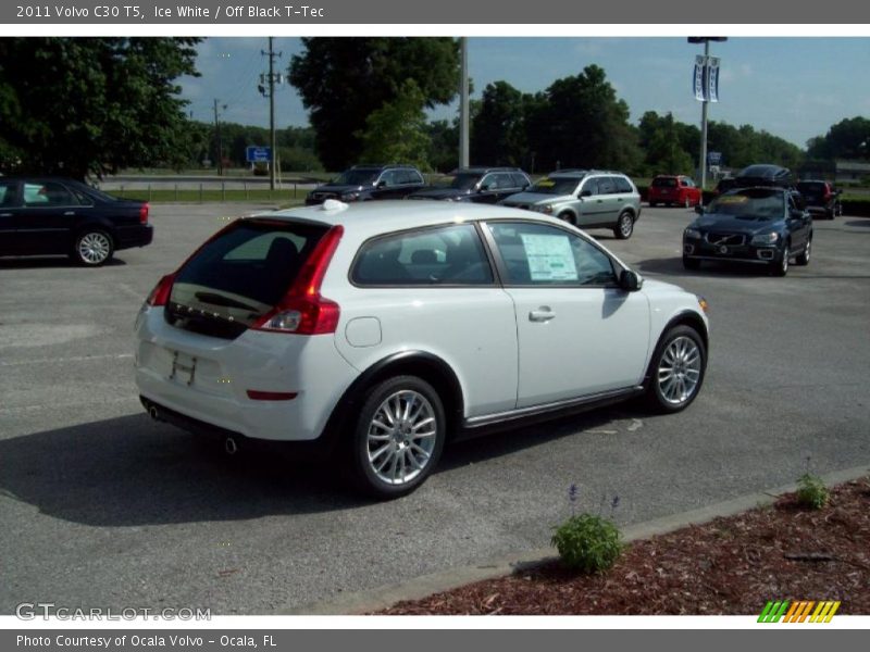 Ice White / Off Black T-Tec 2011 Volvo C30 T5