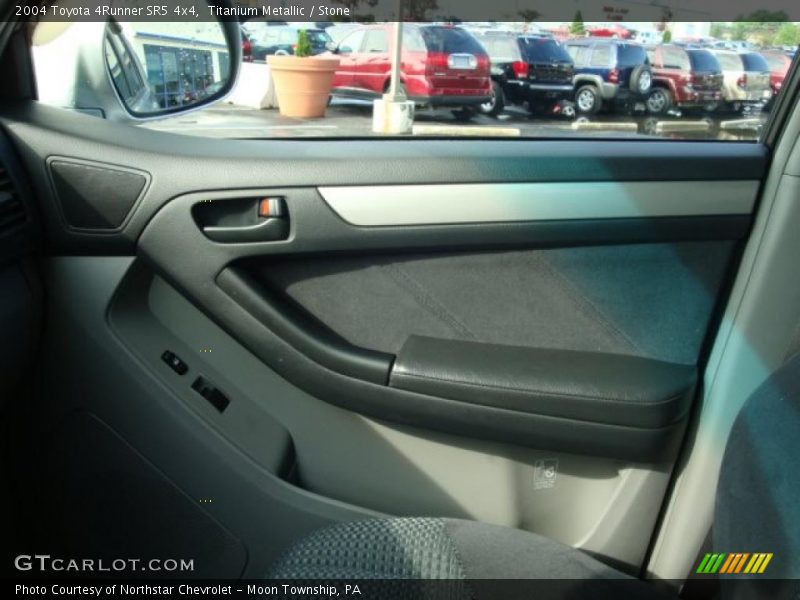 Titanium Metallic / Stone 2004 Toyota 4Runner SR5 4x4