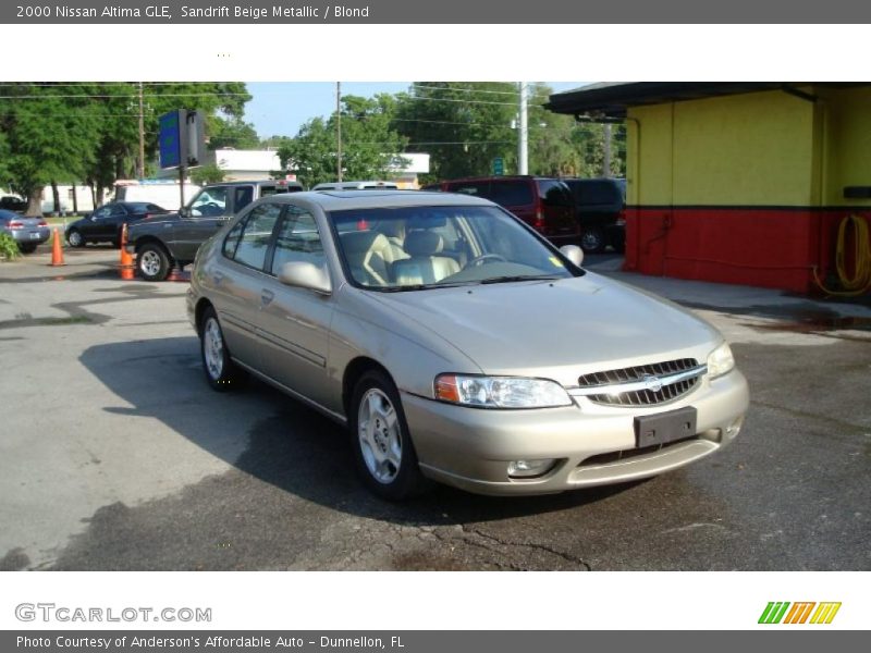 Sandrift Beige Metallic / Blond 2000 Nissan Altima GLE