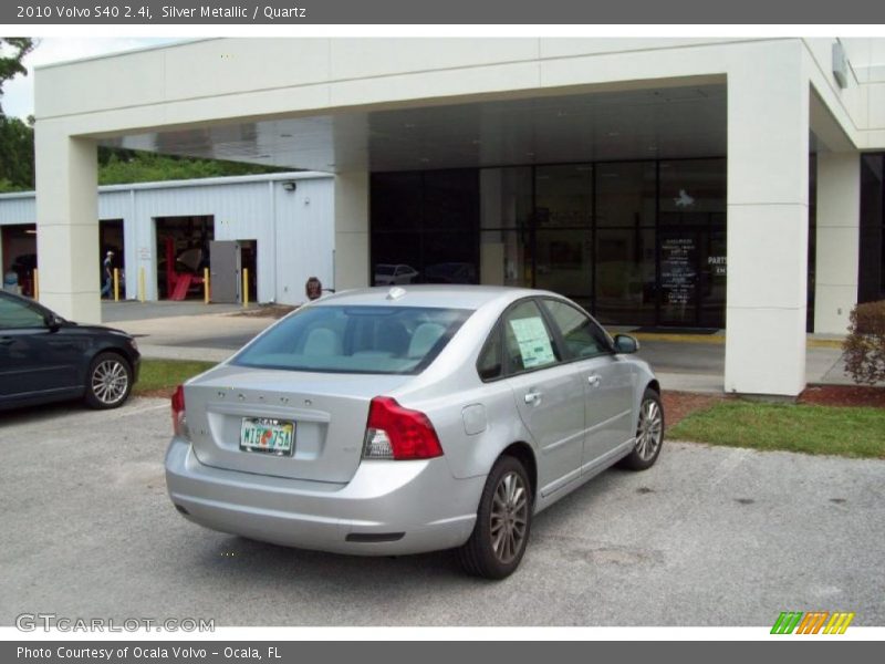 Silver Metallic / Quartz 2010 Volvo S40 2.4i