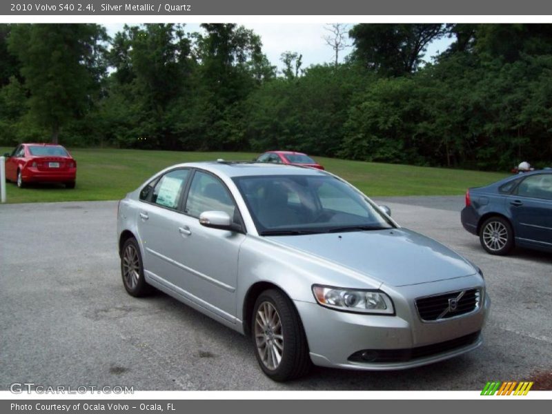 Silver Metallic / Quartz 2010 Volvo S40 2.4i