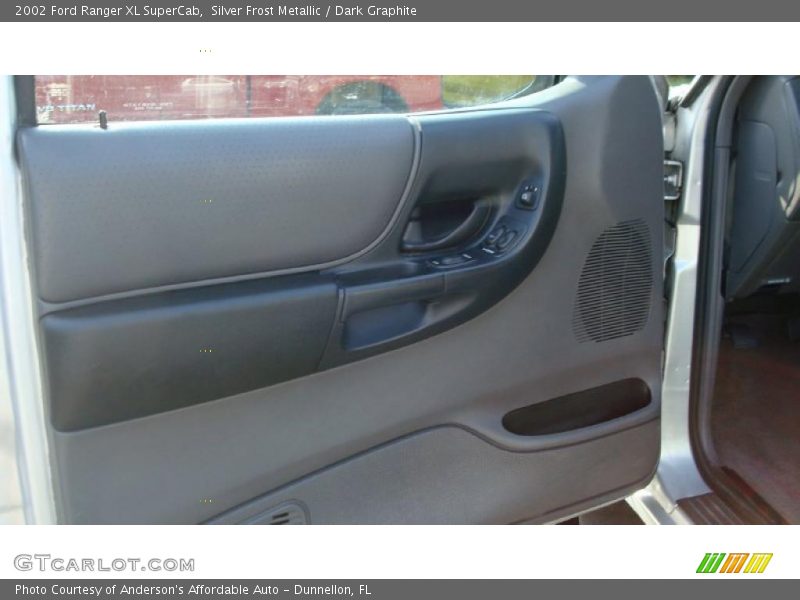 Silver Frost Metallic / Dark Graphite 2002 Ford Ranger XL SuperCab