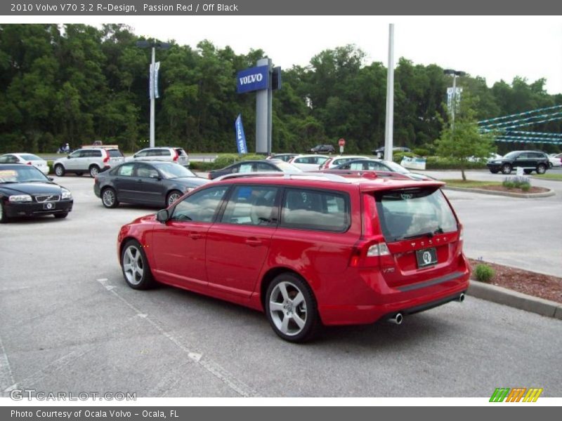 Passion Red / Off Black 2010 Volvo V70 3.2 R-Design