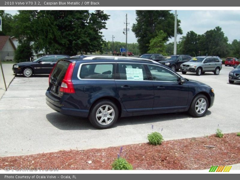 Caspian Blue Metallic / Off Black 2010 Volvo V70 3.2