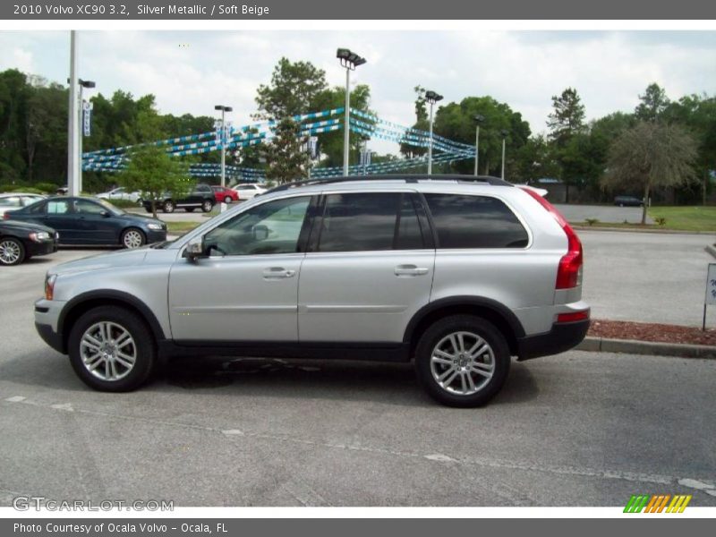 Silver Metallic / Soft Beige 2010 Volvo XC90 3.2