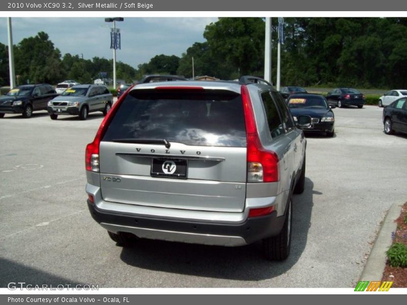 Silver Metallic / Soft Beige 2010 Volvo XC90 3.2