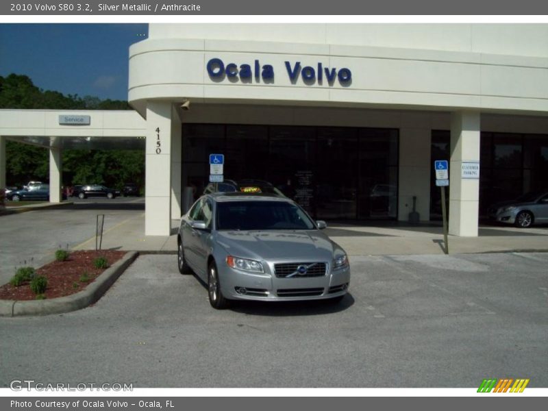 Silver Metallic / Anthracite 2010 Volvo S80 3.2