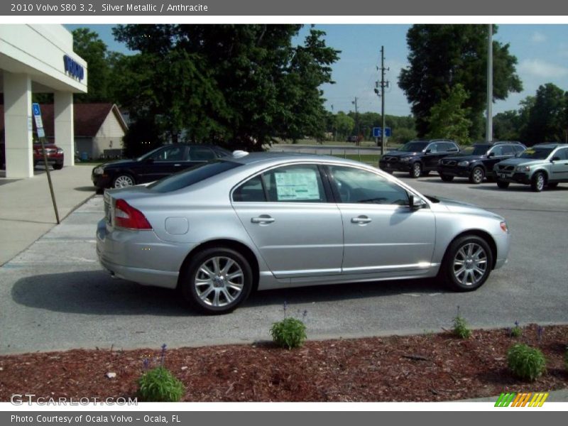 Silver Metallic / Anthracite 2010 Volvo S80 3.2