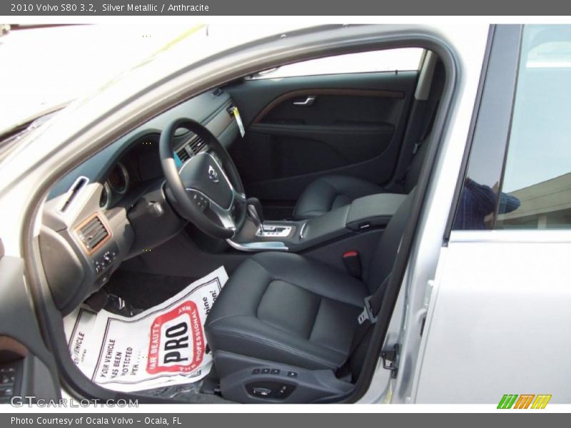 Silver Metallic / Anthracite 2010 Volvo S80 3.2