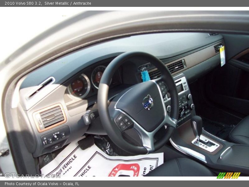 Silver Metallic / Anthracite 2010 Volvo S80 3.2