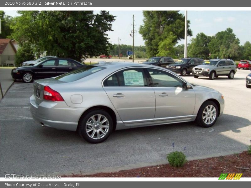 Silver Metallic / Anthracite 2010 Volvo S80 3.2