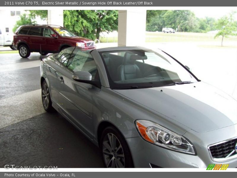 Electric Silver Metallic / Soverign Hide Off Black Leather/Off Black 2011 Volvo C70 T5