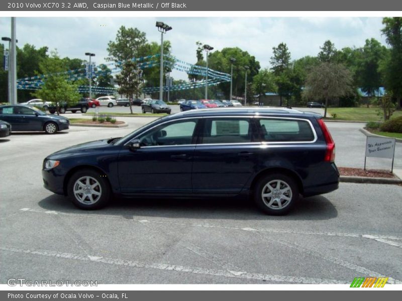 Caspian Blue Metallic / Off Black 2010 Volvo XC70 3.2 AWD