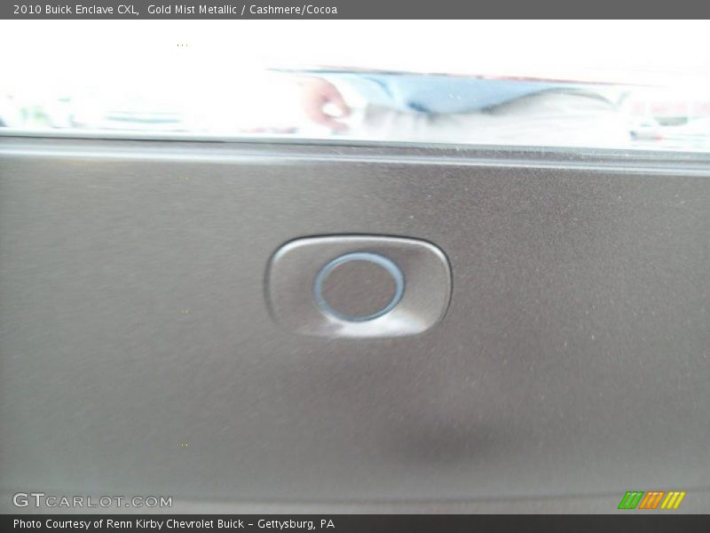 Gold Mist Metallic / Cashmere/Cocoa 2010 Buick Enclave CXL