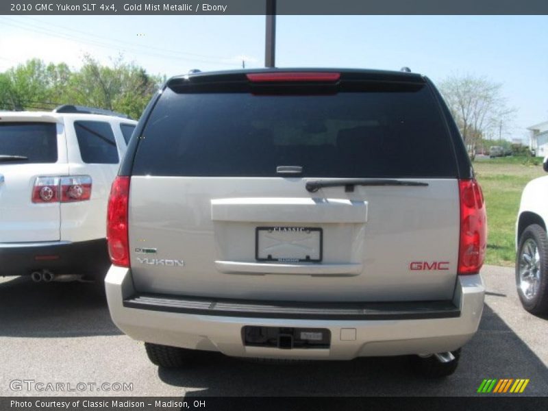 Gold Mist Metallic / Ebony 2010 GMC Yukon SLT 4x4