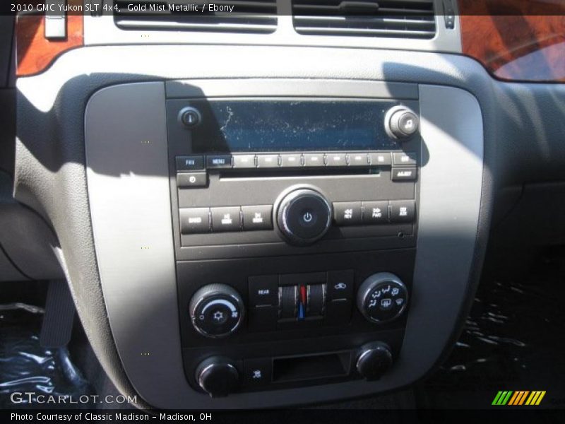 Gold Mist Metallic / Ebony 2010 GMC Yukon SLT 4x4