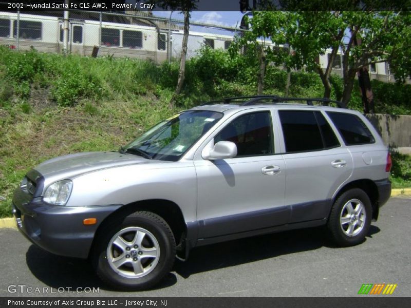 Pewter / Gray 2002 Hyundai Santa Fe GLS AWD