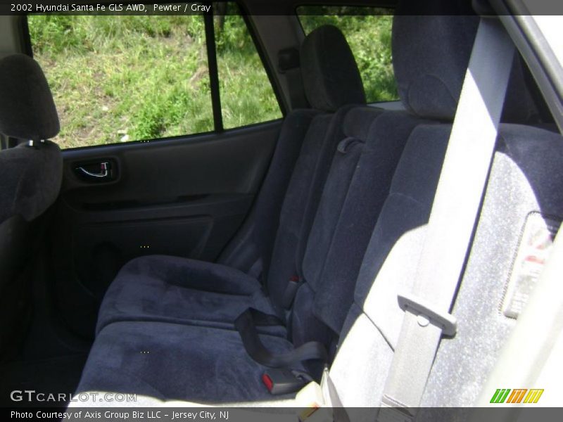 Pewter / Gray 2002 Hyundai Santa Fe GLS AWD