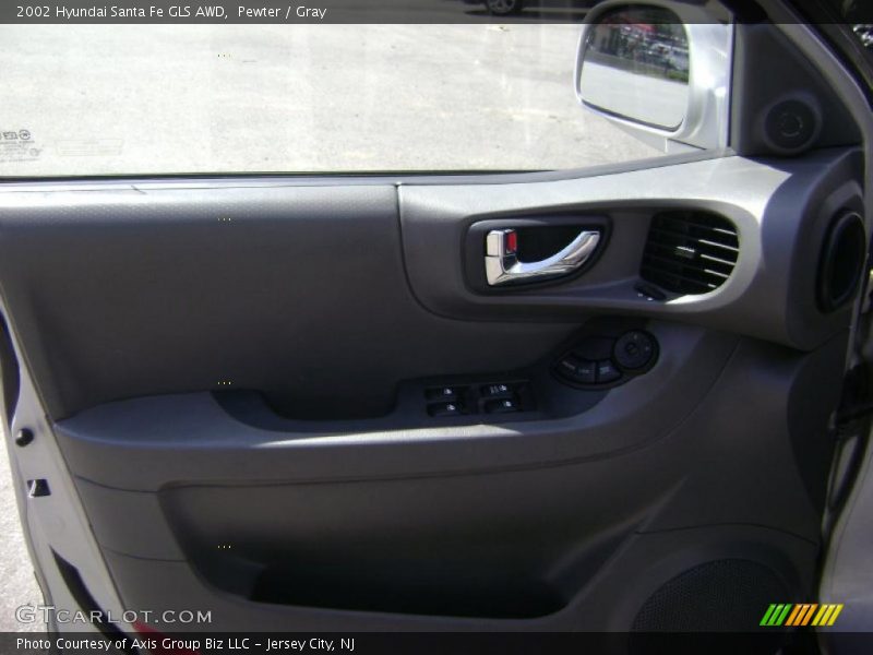 Pewter / Gray 2002 Hyundai Santa Fe GLS AWD
