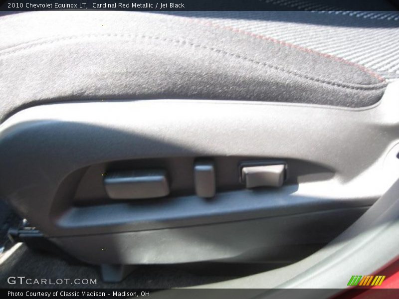 Cardinal Red Metallic / Jet Black 2010 Chevrolet Equinox LT