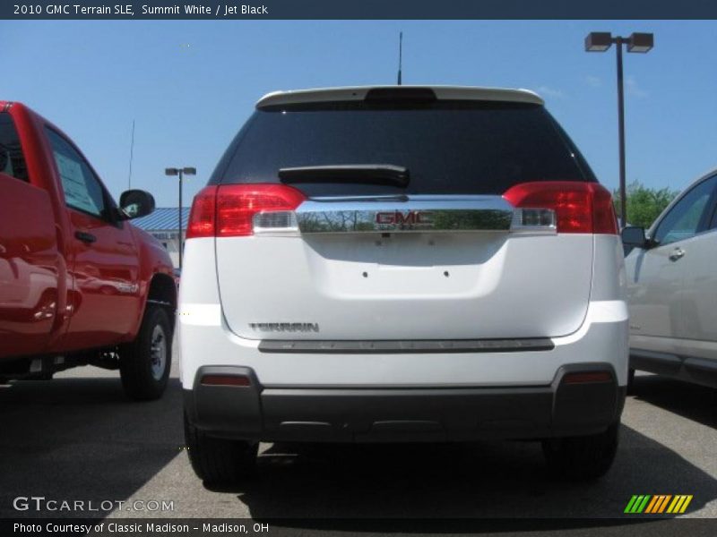 Summit White / Jet Black 2010 GMC Terrain SLE