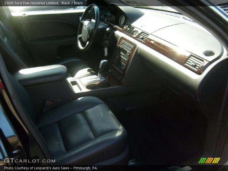 Black / Black 2006 Ford Five Hundred Limited