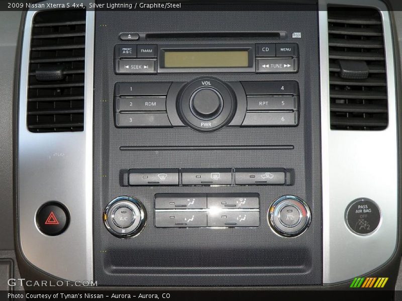 Silver Lightning / Graphite/Steel 2009 Nissan Xterra S 4x4
