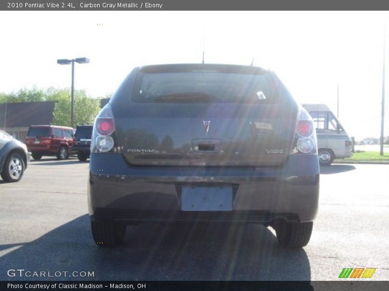 Carbon Gray Metallic / Ebony 2010 Pontiac Vibe 2.4L