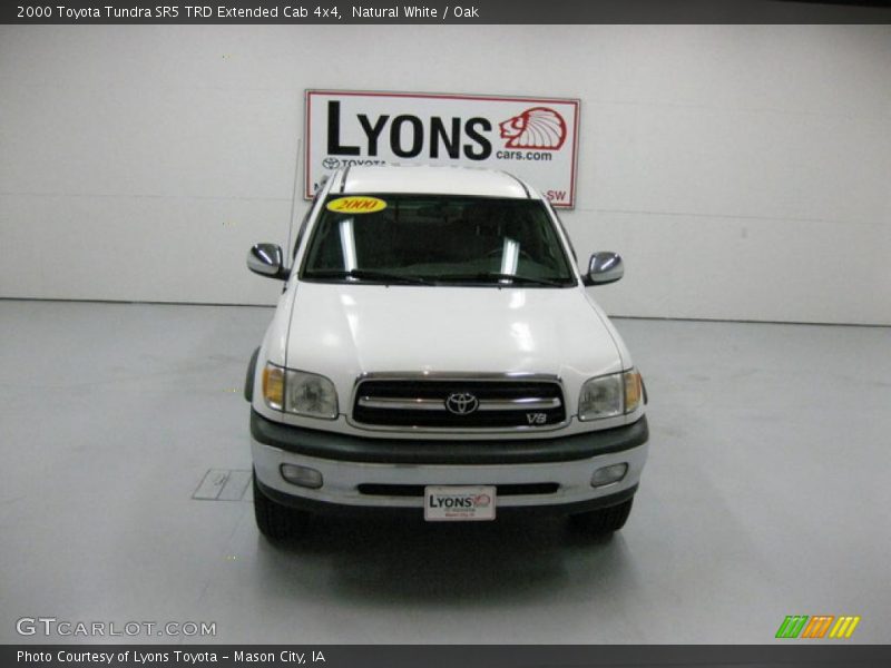 Natural White / Oak 2000 Toyota Tundra SR5 TRD Extended Cab 4x4