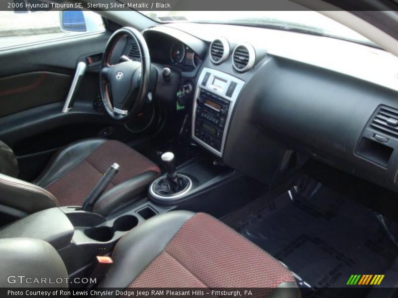 Sterling Silver Metallic / Black 2006 Hyundai Tiburon SE