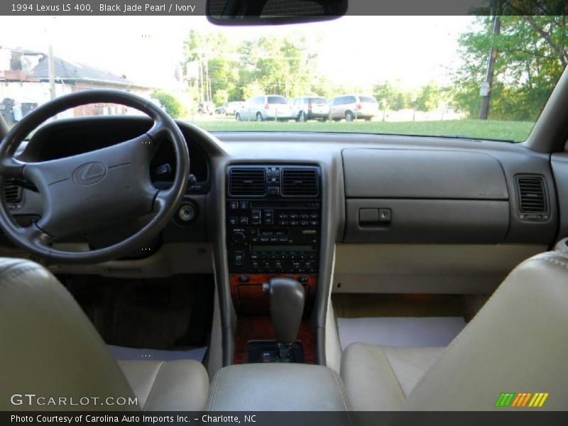 Black Jade Pearl / Ivory 1994 Lexus LS 400
