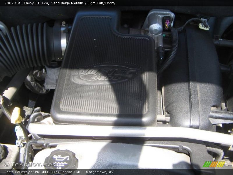 Sand Beige Metallic / Light Tan/Ebony 2007 GMC Envoy SLE 4x4