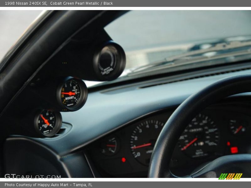 Cobalt Green Pearl Metallic / Black 1998 Nissan 240SX SE