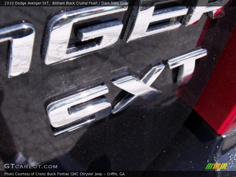 Brilliant Black Crystal Pearl / Dark Slate Gray 2010 Dodge Avenger SXT