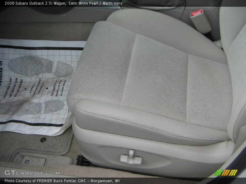 Satin White Pearl / Warm Ivory 2008 Subaru Outback 2.5i Wagon