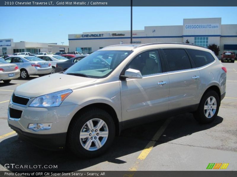 Gold Mist Metallic / Cashmere 2010 Chevrolet Traverse LT