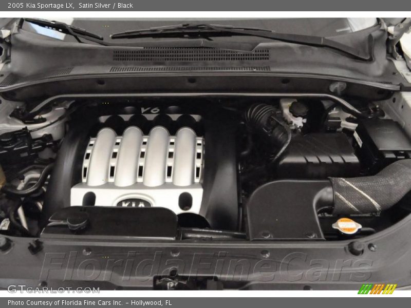 Satin Silver / Black 2005 Kia Sportage LX