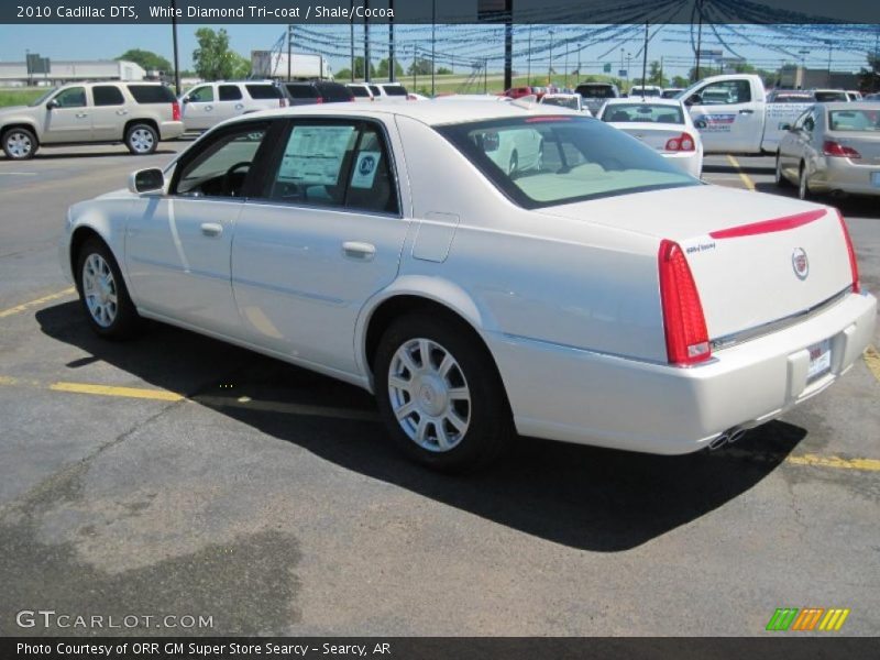 White Diamond Tri-coat / Shale/Cocoa 2010 Cadillac DTS